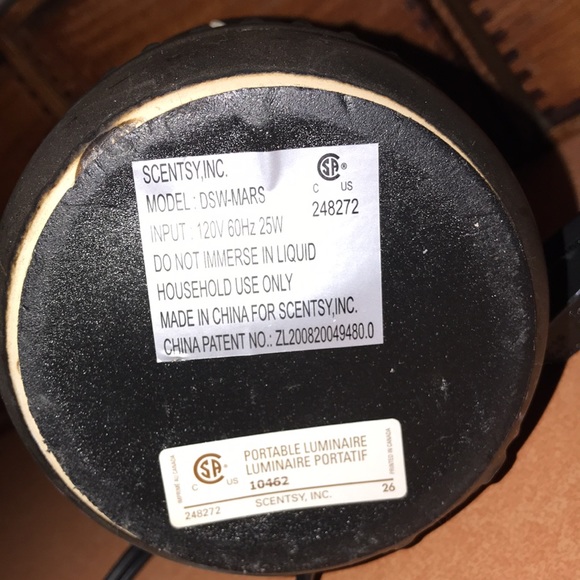 Gorgeous Lamp!! - Picture 10 of 13